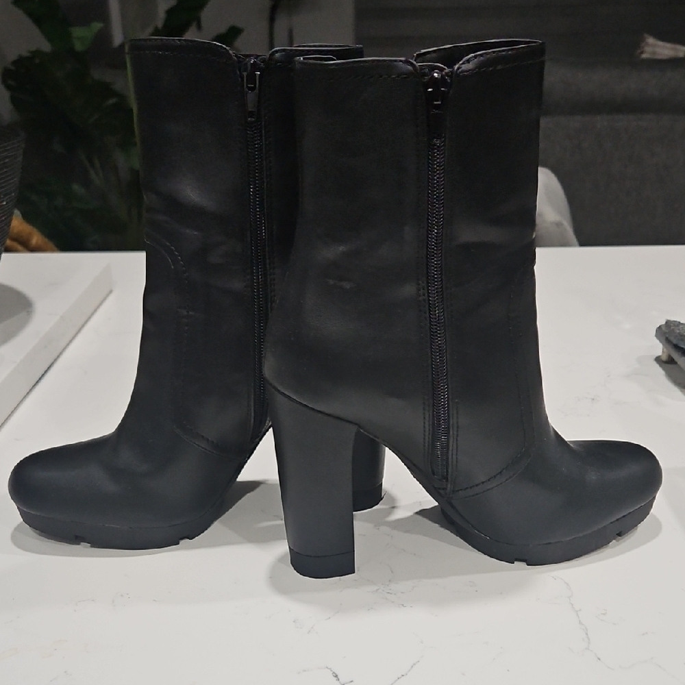 Bar III Black Heeled Boots - Picture 2 of 9